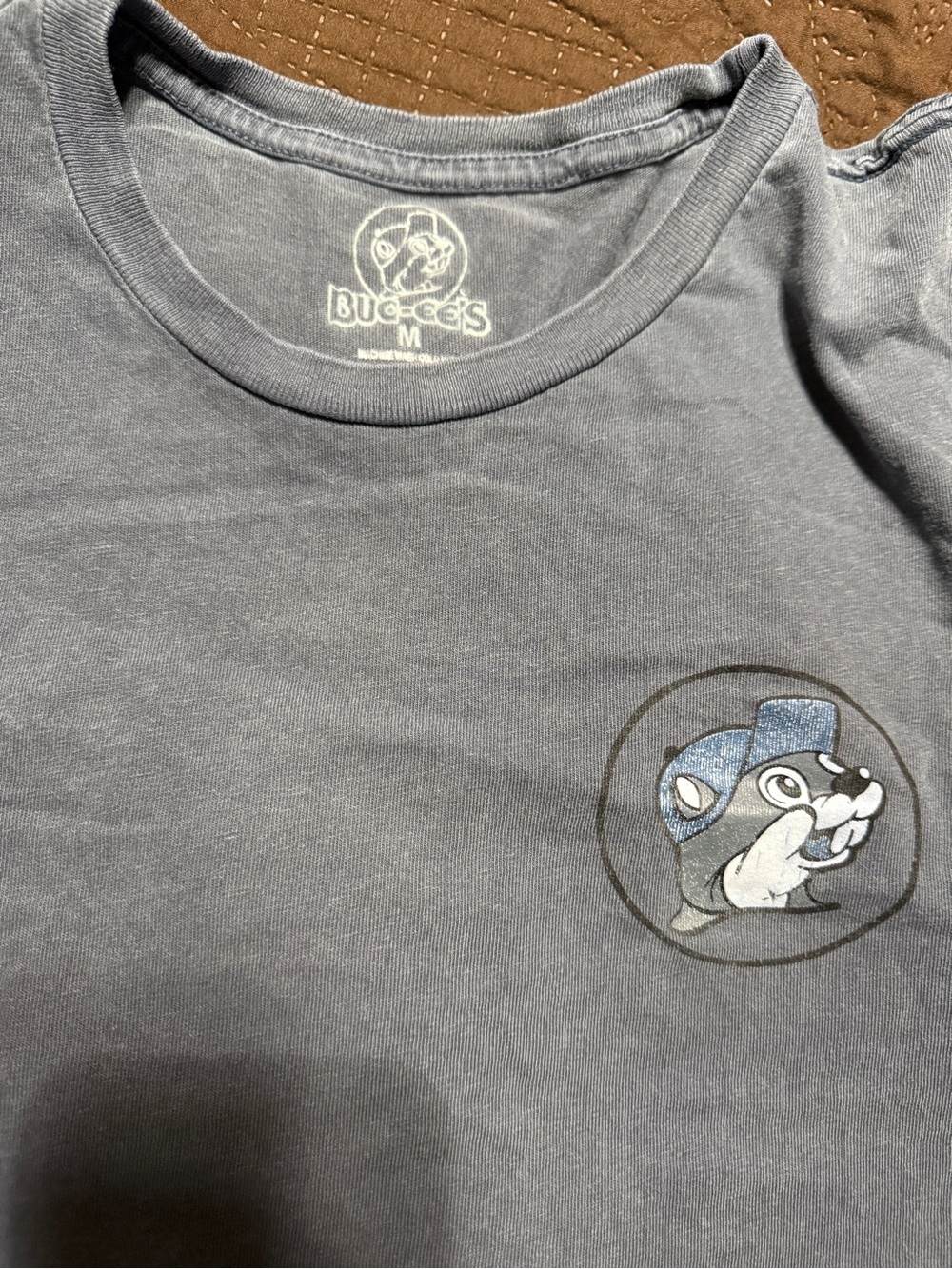 Buc-ee's Short Sleeve Graphic Tee - Washed Gray